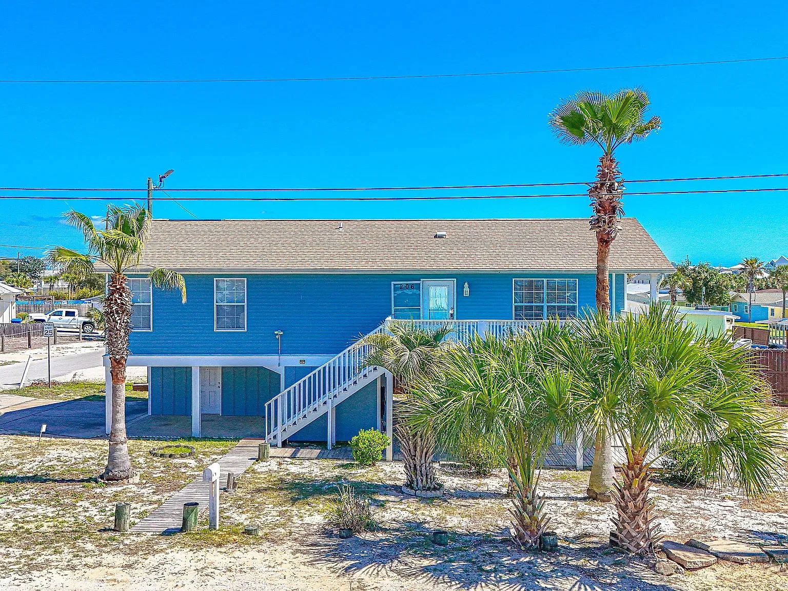 3 bed, 1300 sqft, $4,000 — Photo 1