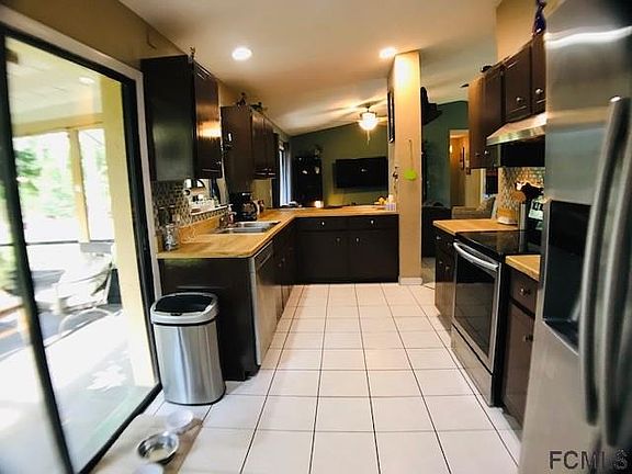 3rd image of 43 Bayside Dr
