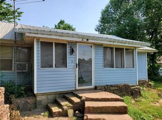 1110 W Holt Rd, Lincoln, AR 72744