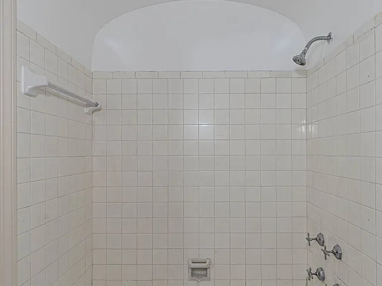 1521 Dixon Dr — Photo 15