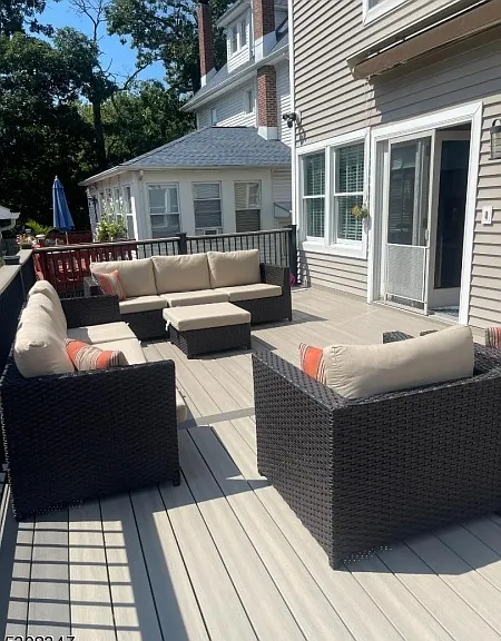 1409 River Rd — Photo 34