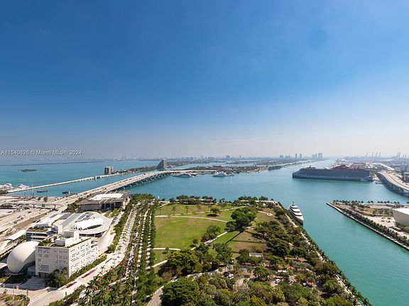 3rd image of 900 Biscayne Blvd APT 3406