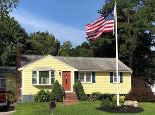 8 Clark Rd, Groveland, MA 01834