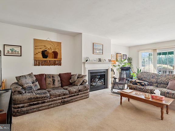 5th image of 114 Littondale Ct