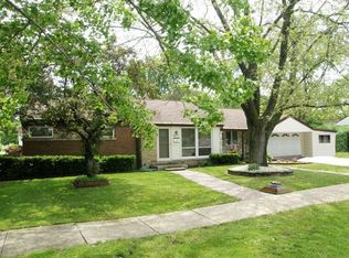 9243 Harlem Ave, Morton Grove, IL 60053