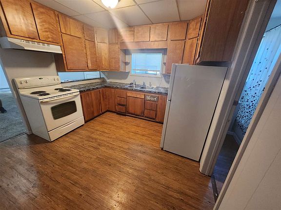 2nd image of 302 N Center Ave #2