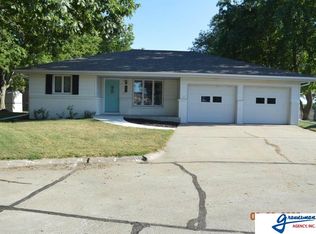 432 Ardie Cir, Syracuse, NE 68446