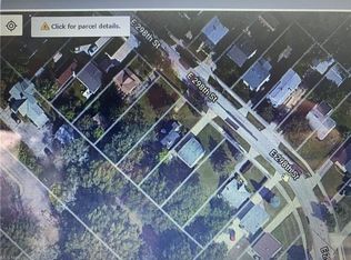 E 298th St, Wickliffe, OH 44092