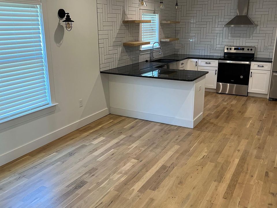 1st image of 605 Vernon Winfrey Ave