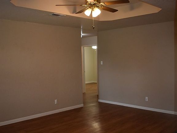 4th image of 837 Lakeview Dr
