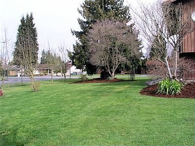 2nd image of 5226 110th Pl NE
