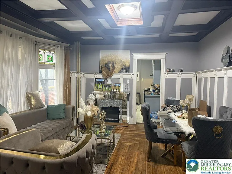 1641 W Turner St #1 — Photo 3