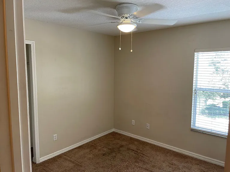 7734 Clubdale Loop — Photo 11