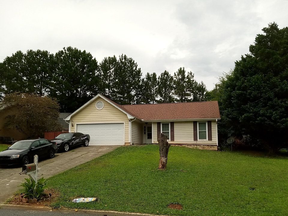 1st image of 865 Harbins Cove Dr