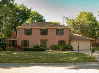 2316 Wrencroft Cir, Dayton, OH 45459