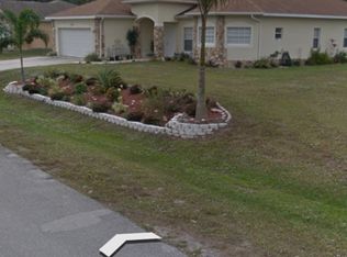 18398 Huckleberry Rd, Fort Myers, FL 33967