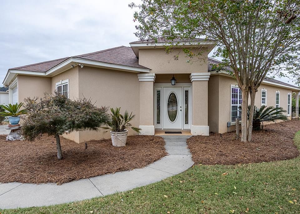 1st image of 229 Stonegate Ln