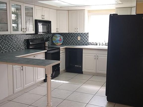 4th image of 5446 1st Ave S