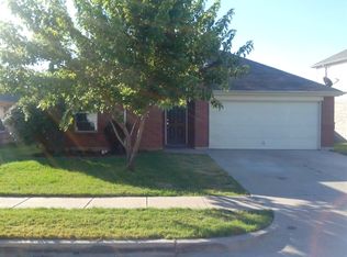 528 Paddle Drive, Crowley, TX 76036
