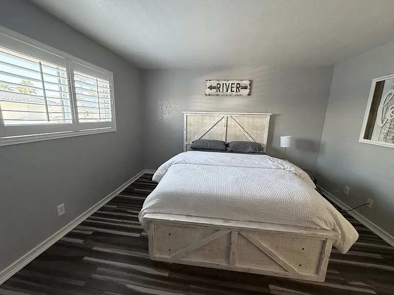 1800 E Club House Plz #83-1 — Photo 13