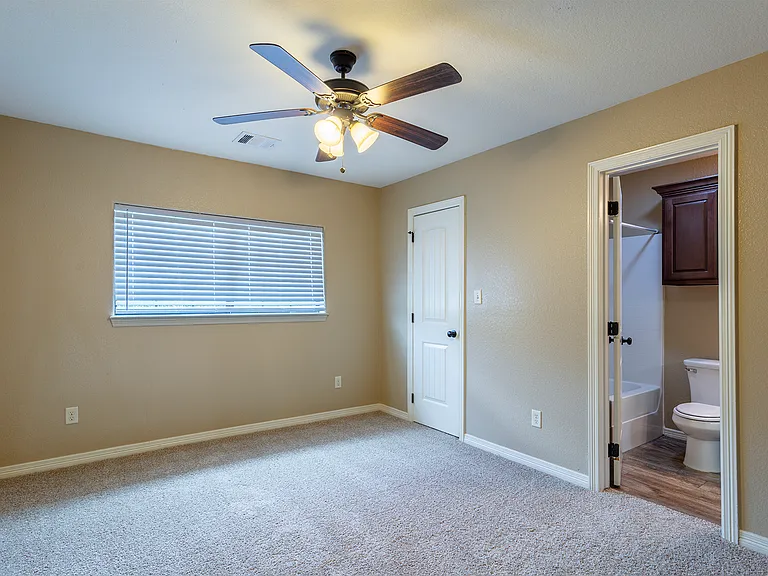 731 Dominik Dr — Photo 18