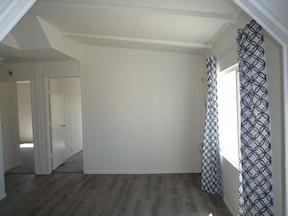 3rd image of 18830 Kris Ave
