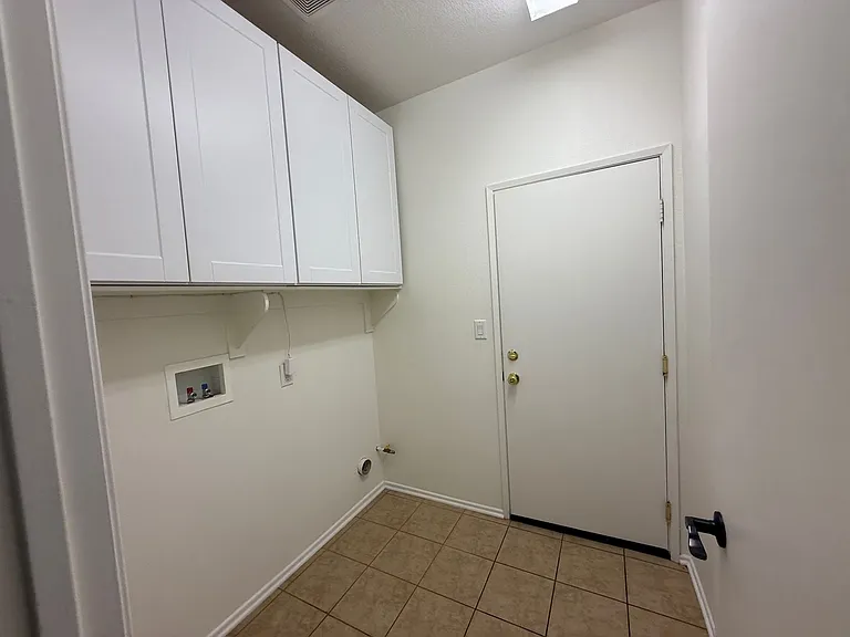 13252 Placentia St — Photo 35
