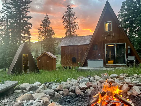 7 Jack Pine Rd, Jackson, WY 83001