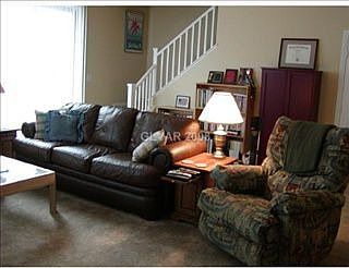 5th image of 28 Red Oak Canyon St Unit 2