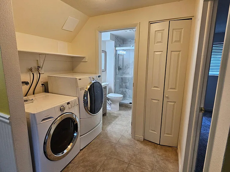 1504 S Salem Cir — Photo 4