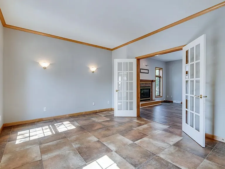1245 Saint Patrick Way — Photo 23