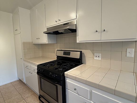 5th image of 2168 Allesandro St APT 11