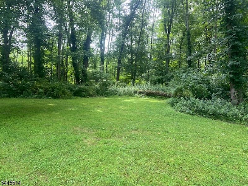 1st image of 35 Millers Ln