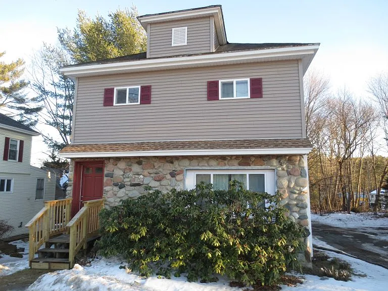 303 Main Rd N #2 — Photo 10