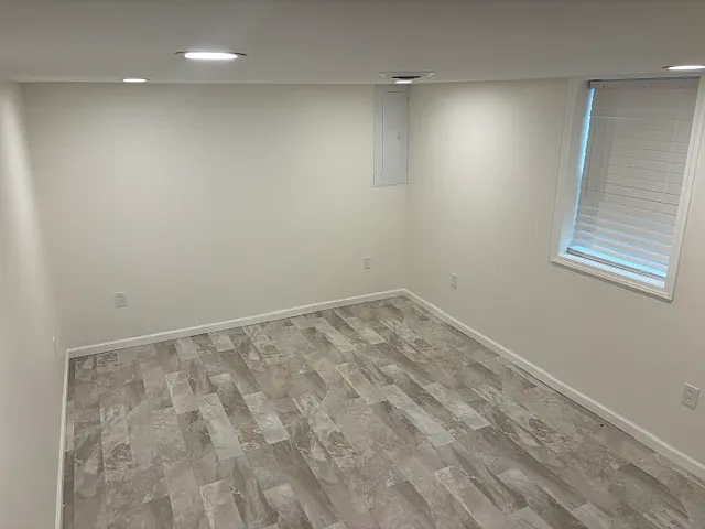 600 Churchill Dr — Photo 27