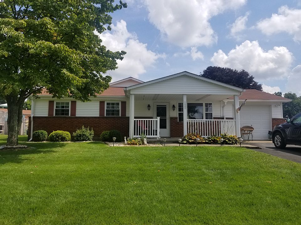 1st image of 523 New Market Dr