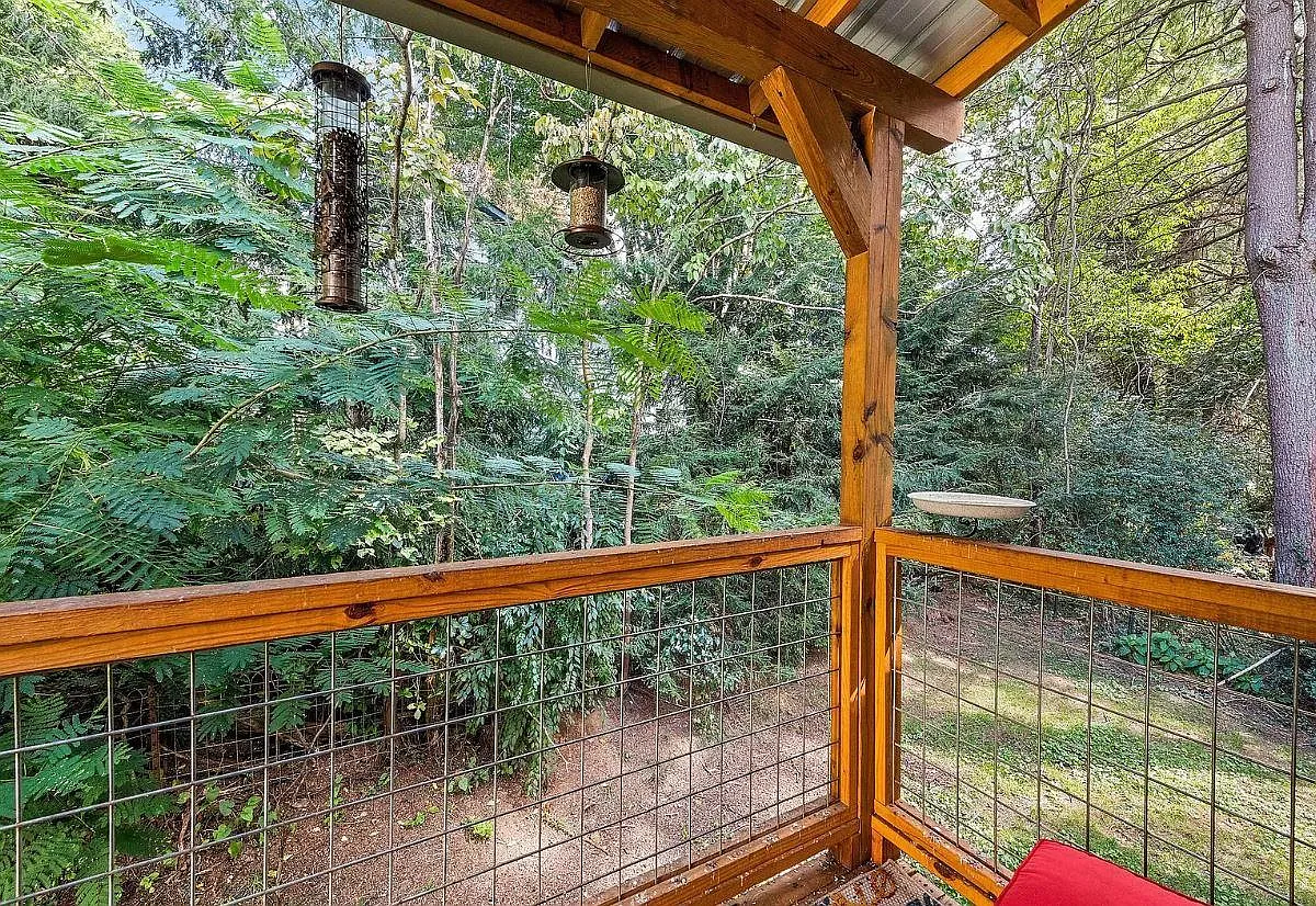 2 bed, 996 sqft, $1,550 — Photo 3