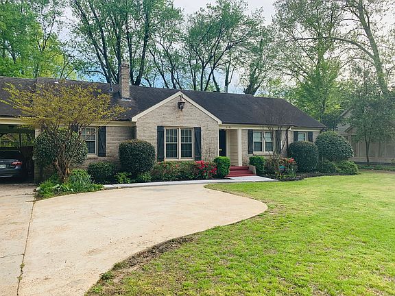 3rd image of 3403 Highland Park Pl