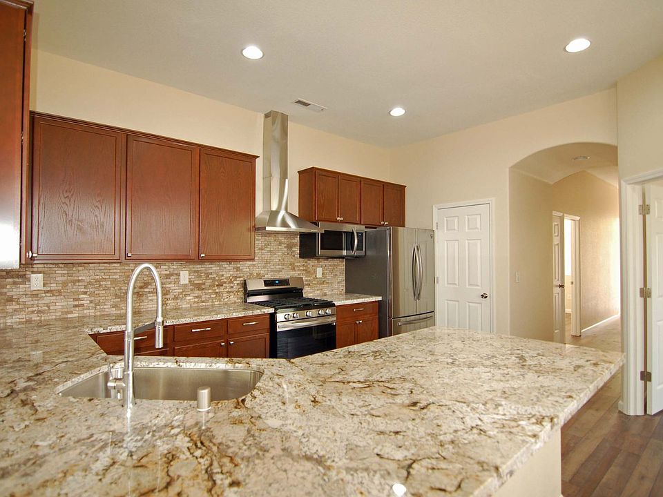 1st image of 7484 Lorna Ln