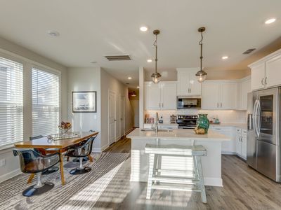 2504 Newsome Mill Ln, Nashville, TN, 37221