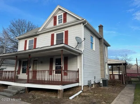 218 Calvert St, Jersey Shore, PA 17740