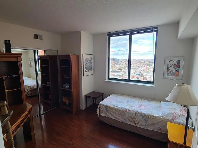 414 Water St #2613 — Photo 6