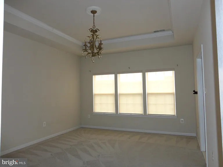 24699 Kings Canyon Sq — Photo 18