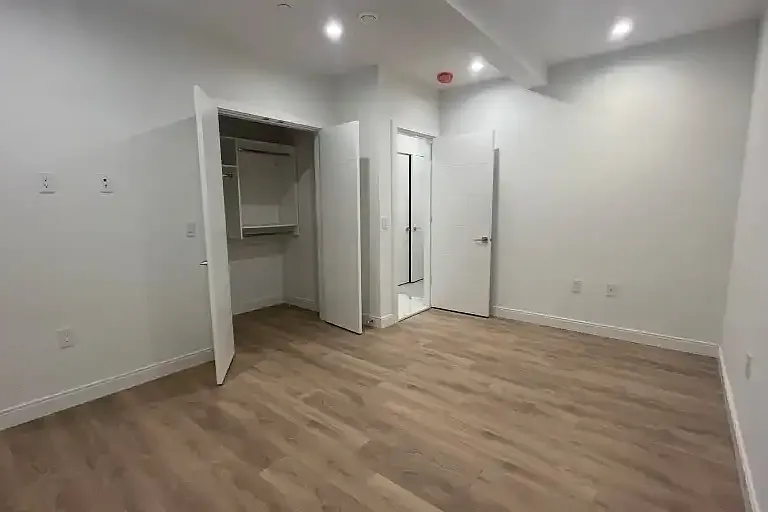 5549 University Blvd #1A — Photo 10