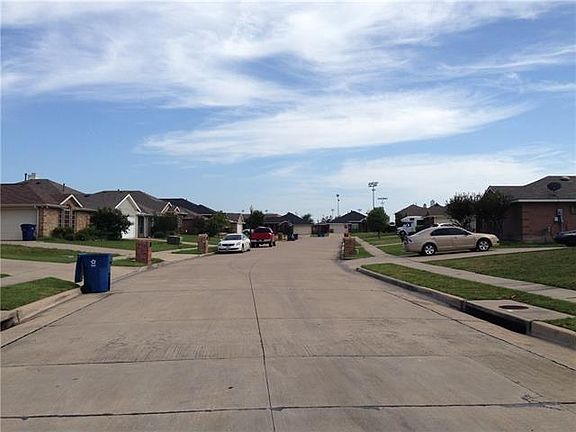 5th image of 4421 Spanish Oak Ln