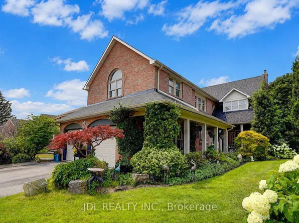 84 Longwater Chase, Markham, ON L3R 4A8