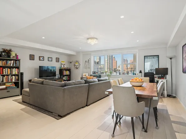 345 East 56th Street image 1 of 14