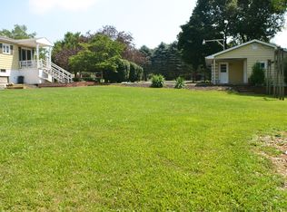 2129 Pleasant View Rd, New Columbia, PA 17856