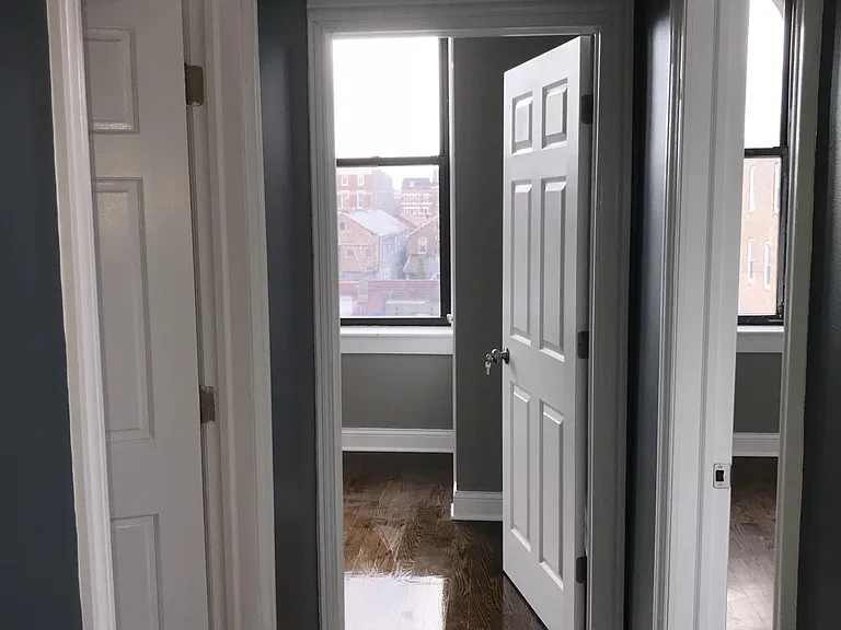 1901 S Racine Ave #3F — Photo 5