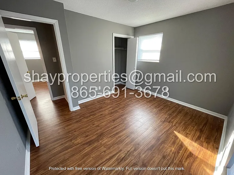 8220 Fallen Rock Dr — Photo 11